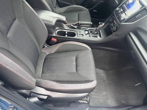 2017 Subaru Impreza 2.0i Sport