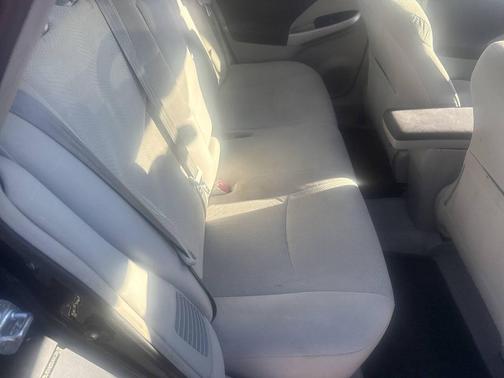 2010 Toyota Prius III