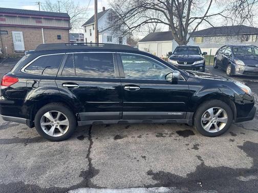 2013 Subaru Outback 3.6R Limited