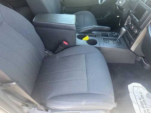 Bright Silver Metallic Clearcoat 2012 Jeep Liberty Sport
