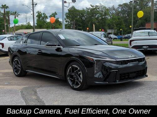 Aurora Black 2025 Kia K4 GT-Line