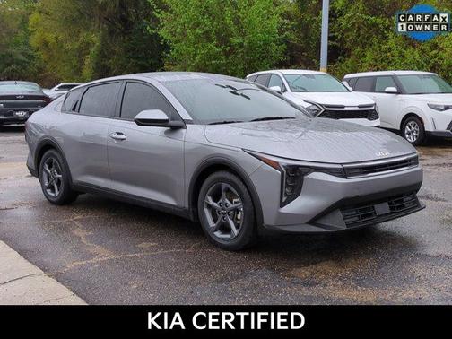 2025 Kia K4 LXS