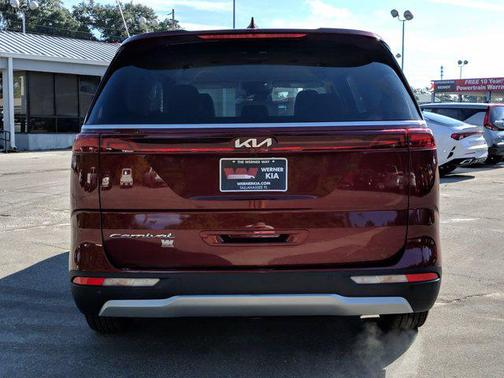 2022 Kia Carnival LXS