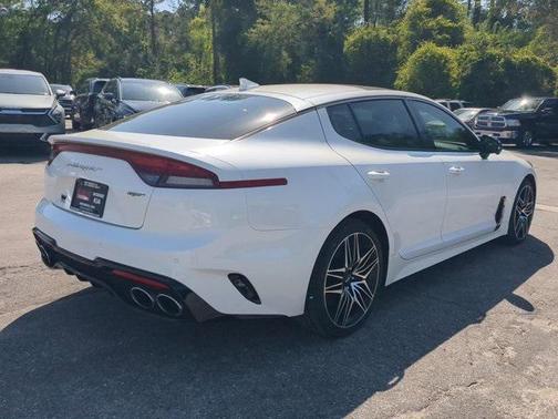 2022 Kia Stinger GT2