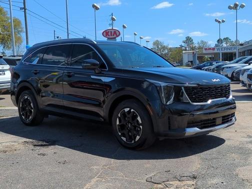 2024 Kia Sorento S
