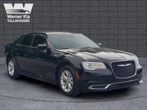 2023 Chrysler 300 Touring