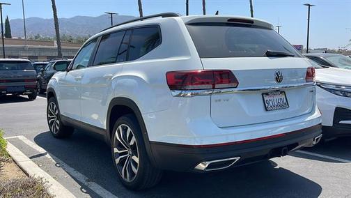 2022 Volkswagen Atlas 3.6L SE w/Technology