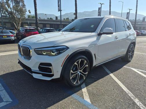 Alpine White 2022 BMW X5 sDrive40i