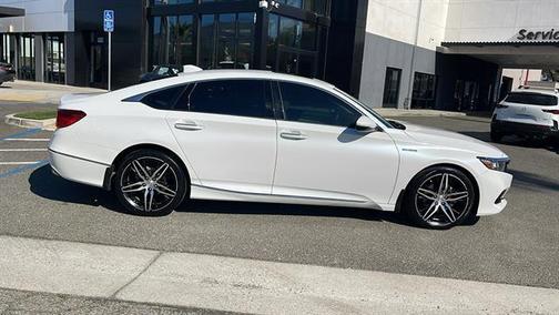 2022 Honda Accord Hybrid Touring