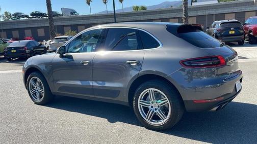 2016 Porsche Macan S
