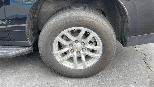 2024 Chevrolet Suburban LS