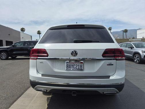 Pure White 2018 Volkswagen Atlas 3.6L SEL