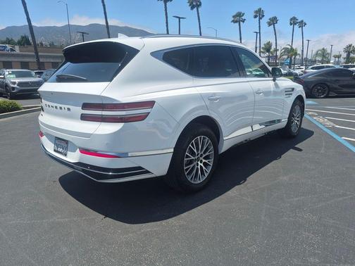 Alta White 2026 Genesis GV80 2.5T