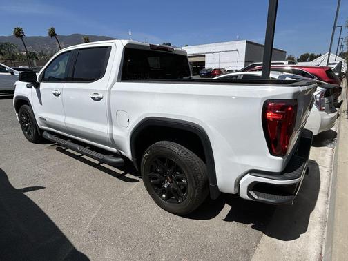 Summit White 2023 GMC Sierra 1500 Elevation