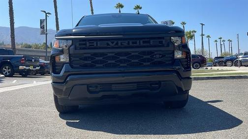 2024 Chevrolet Silverado 1500 Custom