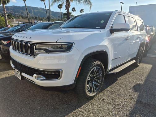 Bright White Clearcoat 2022 Jeep Wagoneer Series III 4x4