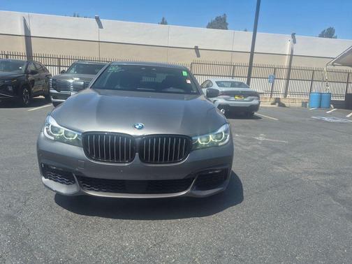 Gray Metallic 2018 BMW 740 740i