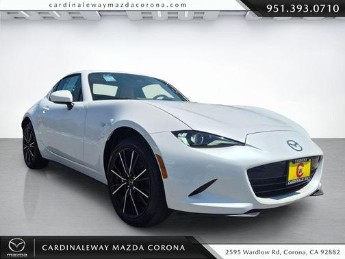 Snowflake White Pearl Mica 2025 Mazda MX-5 Miata RF Grand Touring
