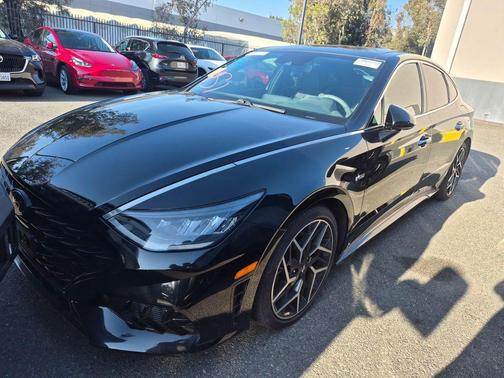 Phantom Black 2022 Hyundai SONATA N Line