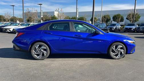 2025 Hyundai ELANTRA Sport