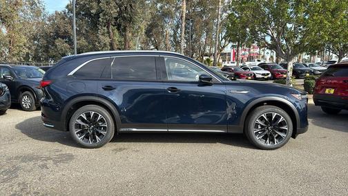2026 Mazda CX-90 PHEV Premium Plus