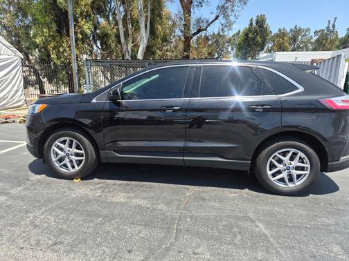 AGATE BLACK METALLIC 2023 Ford Edge SEL