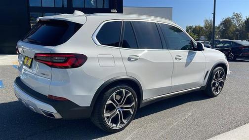 2022 BMW X5 sDrive40i
