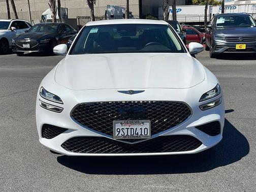 2025 Genesis G70 2.5T RWD