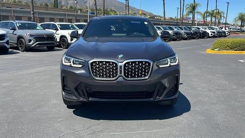2022 BMW X4 xDrive30i