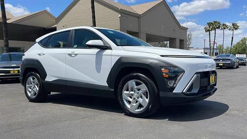 2025 Hyundai KONA SE