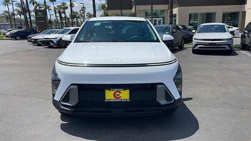 2025 Hyundai KONA SE