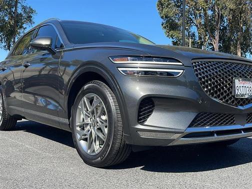 2025 Genesis GV70 2.5T AWD