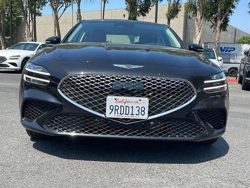 2025 Genesis G70 2.5T RWD