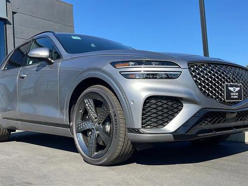 2025 Genesis GV70 2.5T AWD