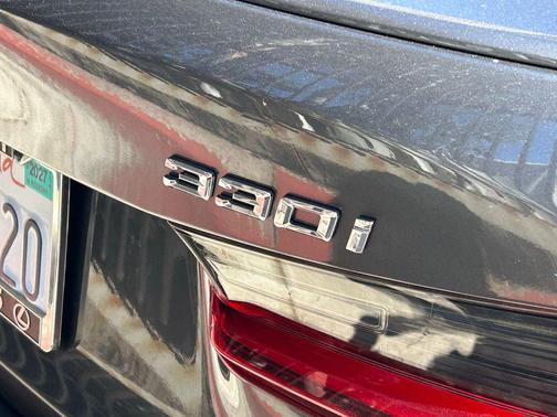 Mineral Grey Metallic 2022 BMW 330 330i