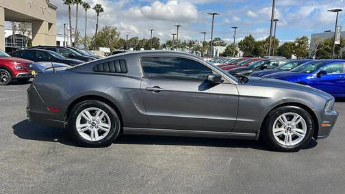 2014 Ford Mustang V6