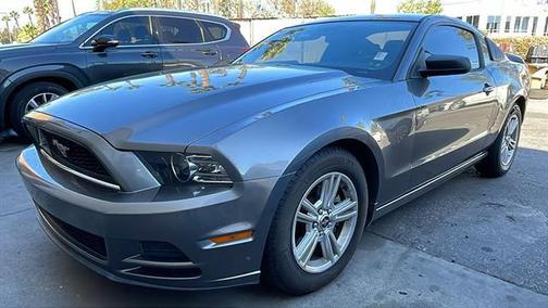 2014 Ford Mustang V6