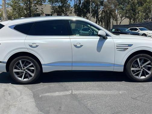 2025 Genesis GV80 2.5T