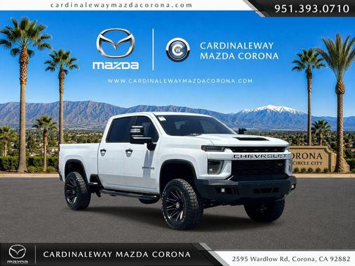 Summit White 2022 Chevrolet Silverado 2500 Custom