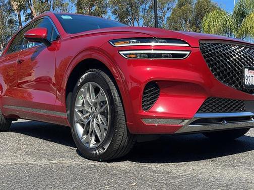 2025 Genesis GV70 2.5T AWD