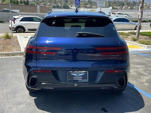 2023 Genesis GV70 2.5T AWD