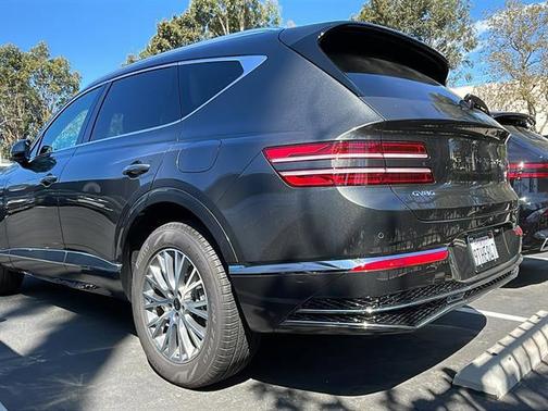 2025 Genesis GV80 2.5T