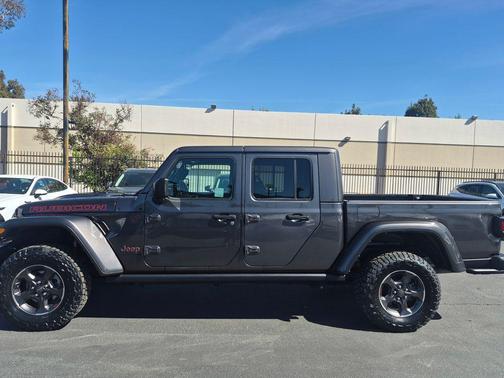 Granite Crystal Metallic Clearcoat 2022 Jeep Gladiator Rubicon