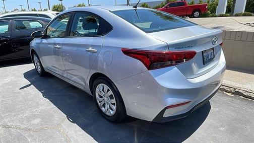 2021 Hyundai Accent SE