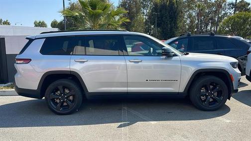 2021 Jeep Grand Cherokee L Altitude