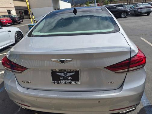 Santiago Silver 2018 Genesis G80 3.8