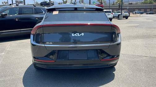 2024 Kia EV6 Wind