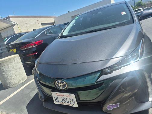Magnetic Gray Metallic 2019 Toyota Prius Prime Plus