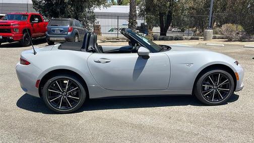 2025 Mazda MX-5 Miata Grand Touring