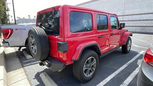 2021 Jeep Wrangler Unlimited Sahara